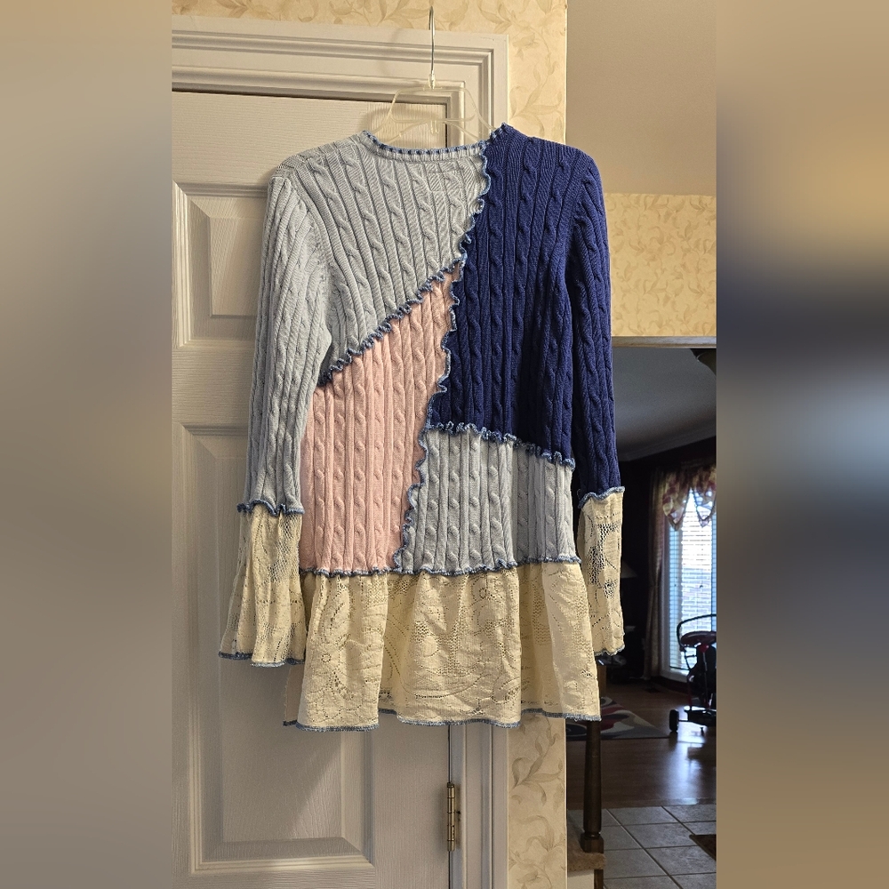 Long sleeve sweater